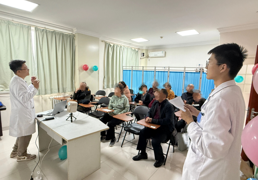 科学控制糖尿病，幸福生活我相伴——我院肾病内分泌科开展糖尿病日健康宣传系列活动