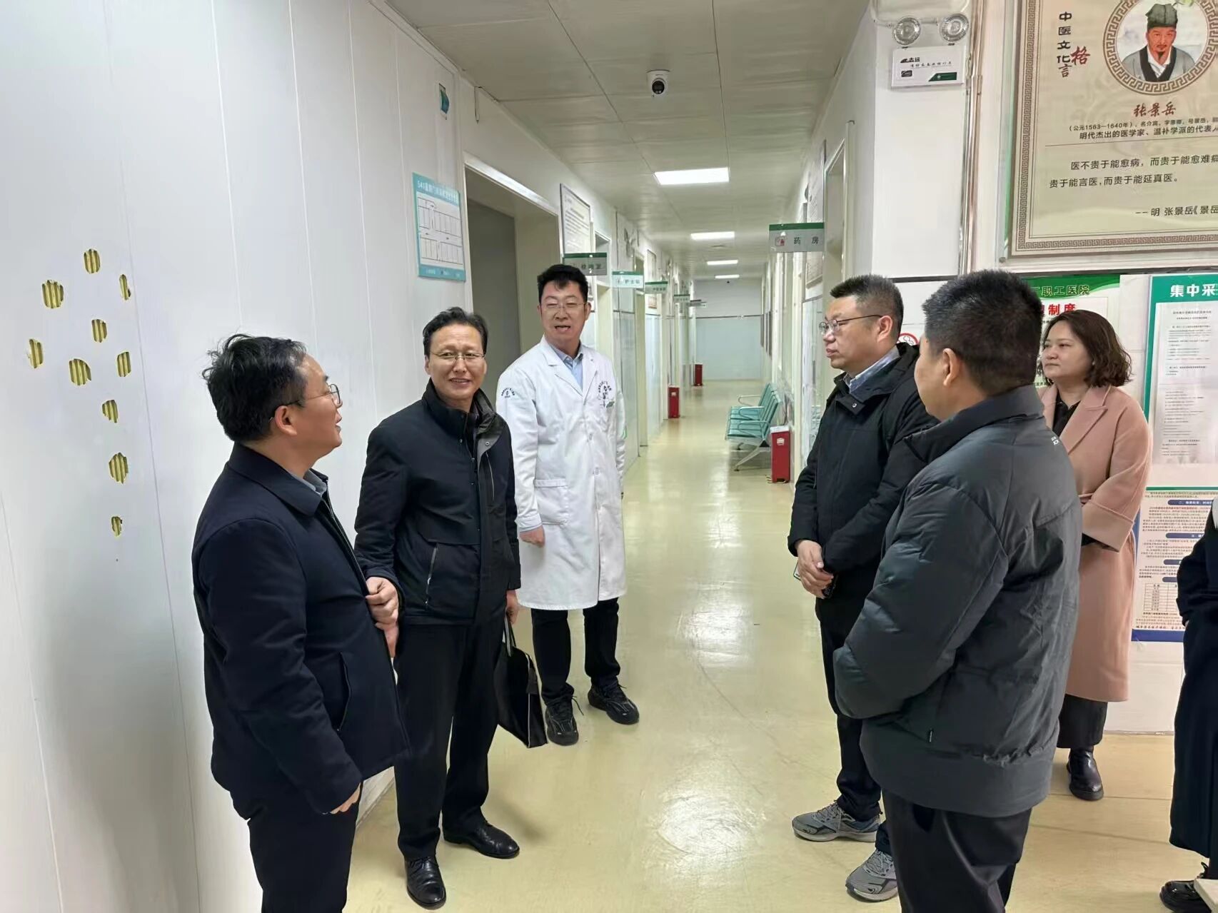 李晓军一行赴新航医院开展调研座谈